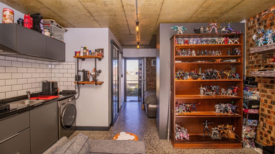 1 Bedroom Property for Sale in Beachfront Western Cape
